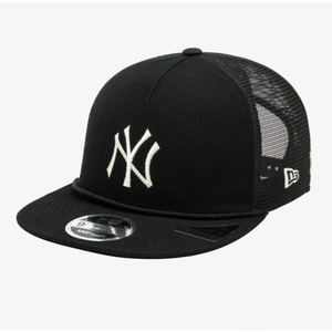 NEW ERA X THISISNEVERTHAT MLB New York Yankees Circa Retro Crown A-Frame Trucker